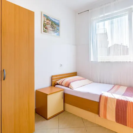 Boro - A2 Ground Floor - Mpolo