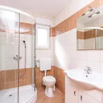 Boro - A2 Ground Floor - Mpolo Medulin