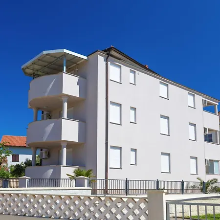 Apartment Boro - A2 Ground Floor - Mpolo