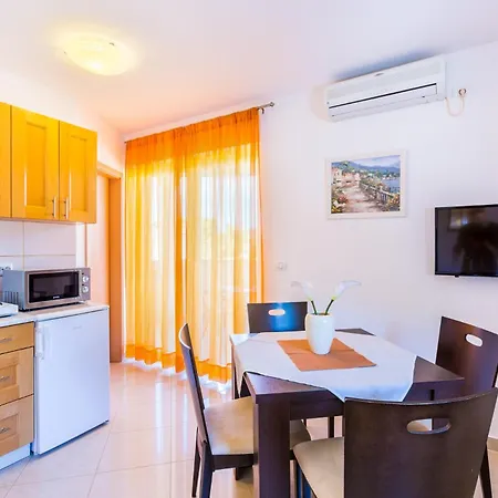 Boro - A2 Ground Floor - Mpolo Apartment Medulin