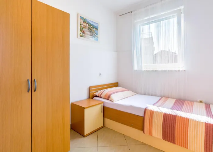 Boro - A2 Ground Floor - Mpolo